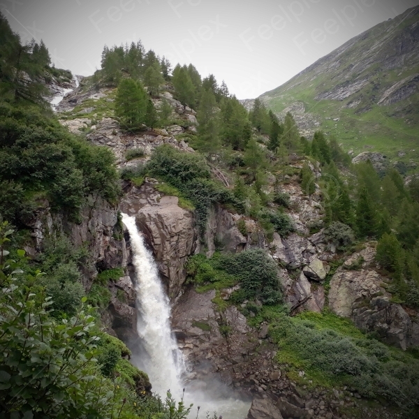 Schlatenbach-Wasserfall, 1819m