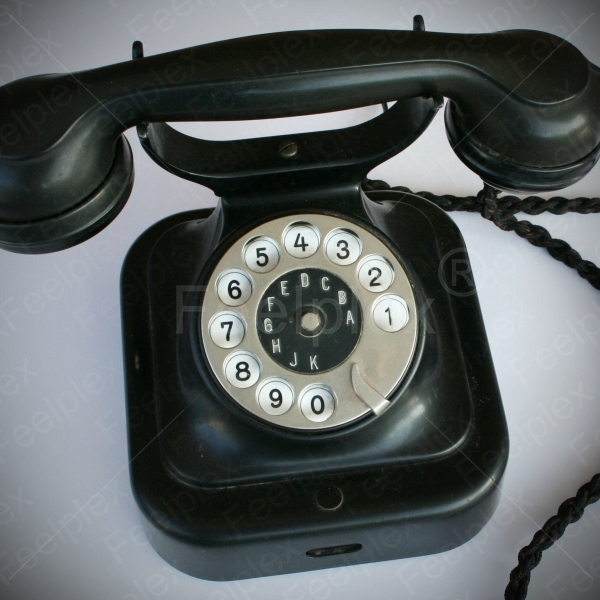 Telefontöne W28 - Siemens und Hals