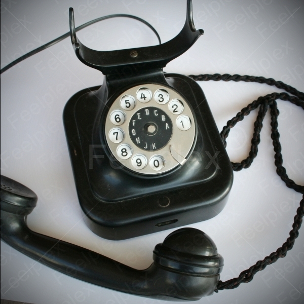 Telefontöne W28 - Siemens und Hals