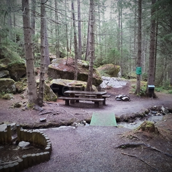 Wasserpark mit Wasserrädern