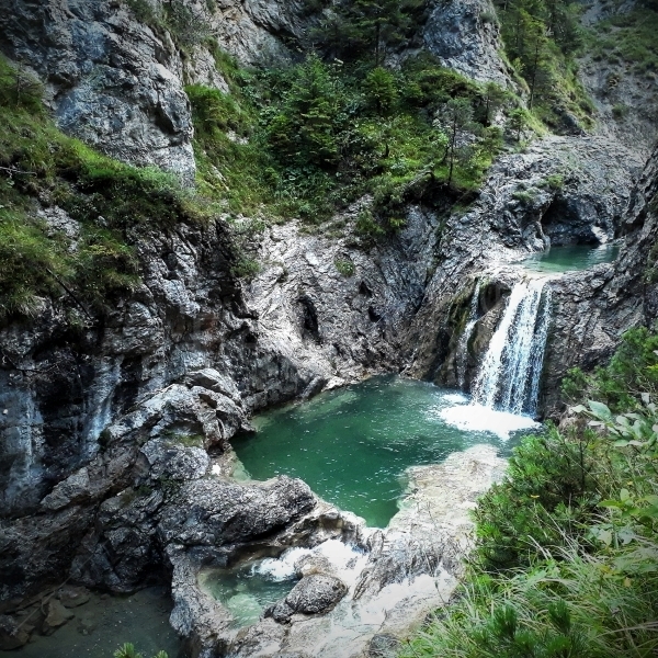 Kaskaden der Stuibenfälle 
