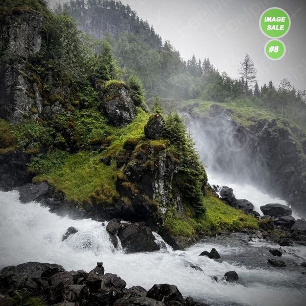 Der tosende Zwillingswasserfall von Odda