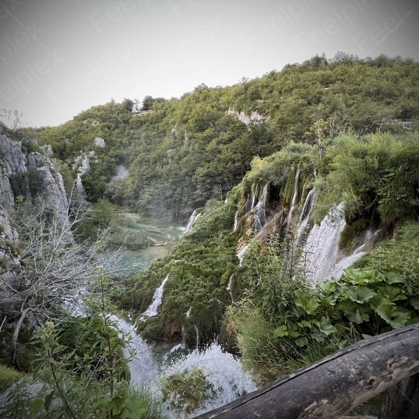 Sastavci – In the Valley of Waterfalls