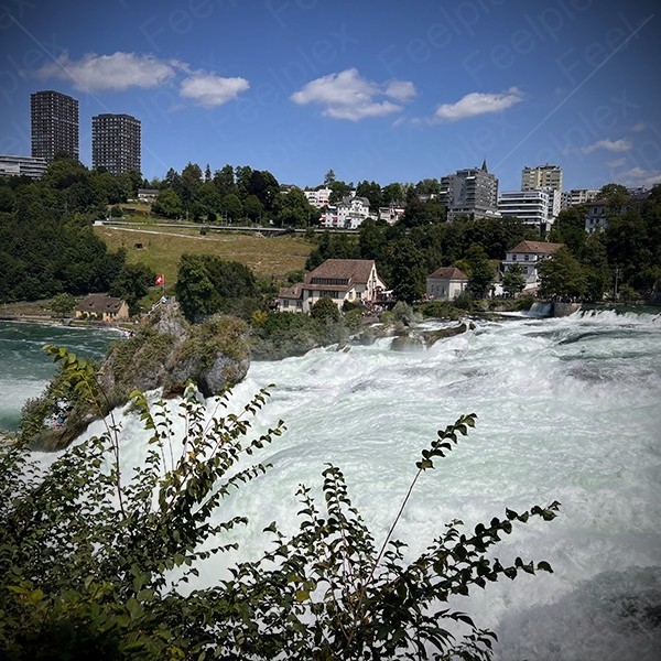 Wasserwirbel am Rheinfall