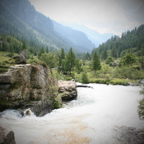 Wasserfall „Cascata del Toce“