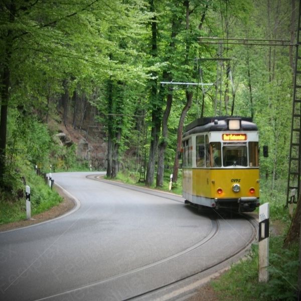 Die quietschende Straßenbahn