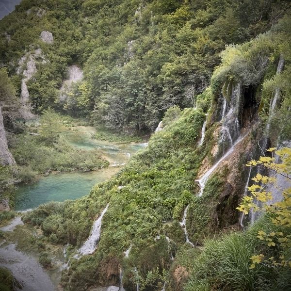 Sastavci – Im Tal der Wasserfälle