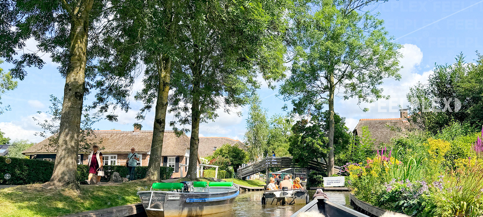Giethoorn by Water