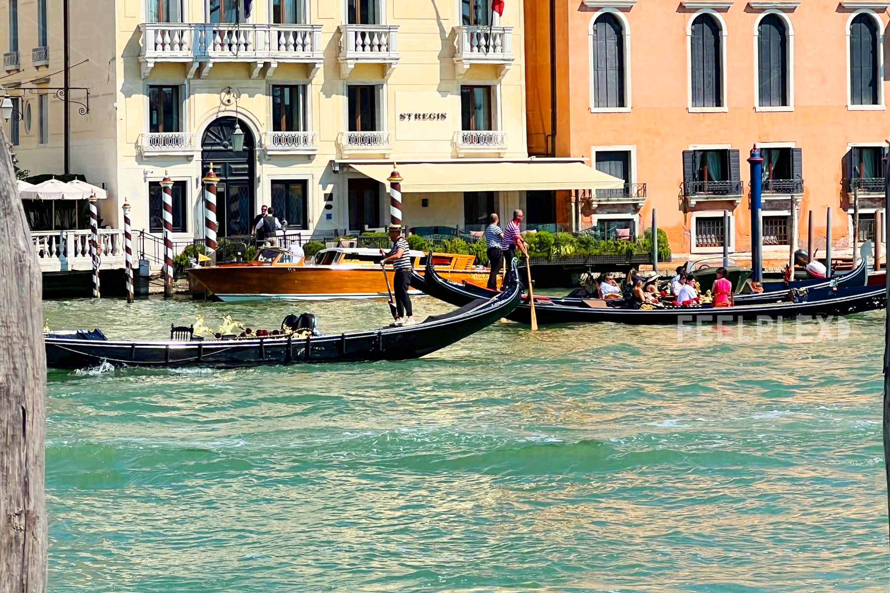 Gondelverkehr auf dem Grand Canal