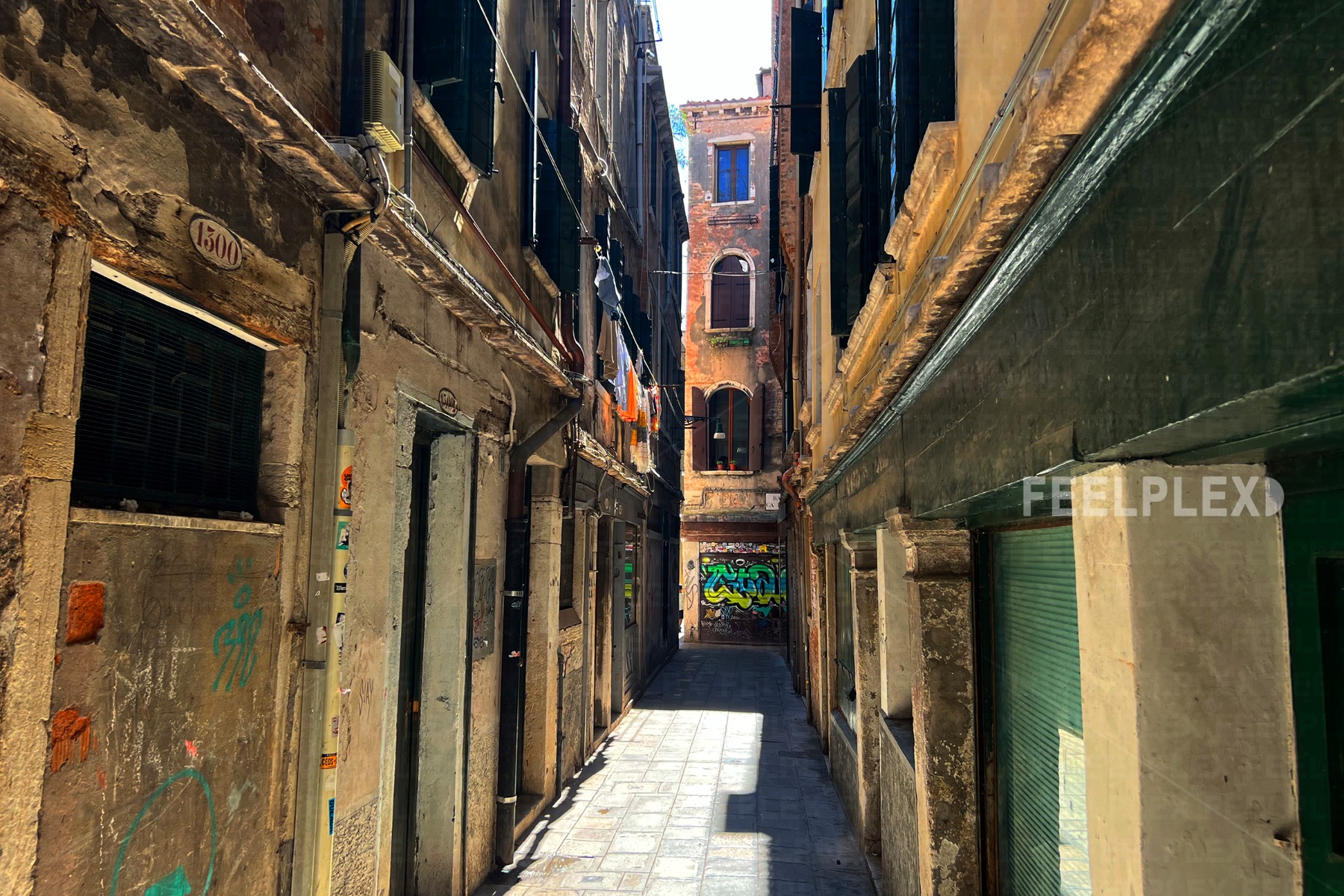 Quiet Old Town Cul-de-Sac in Venice